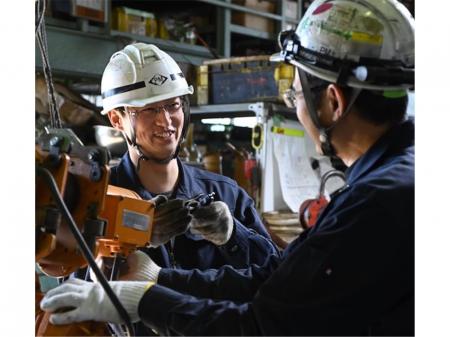 正社員｜クレーンのメンテナンス｜溶接｜電気工事士｜経験者