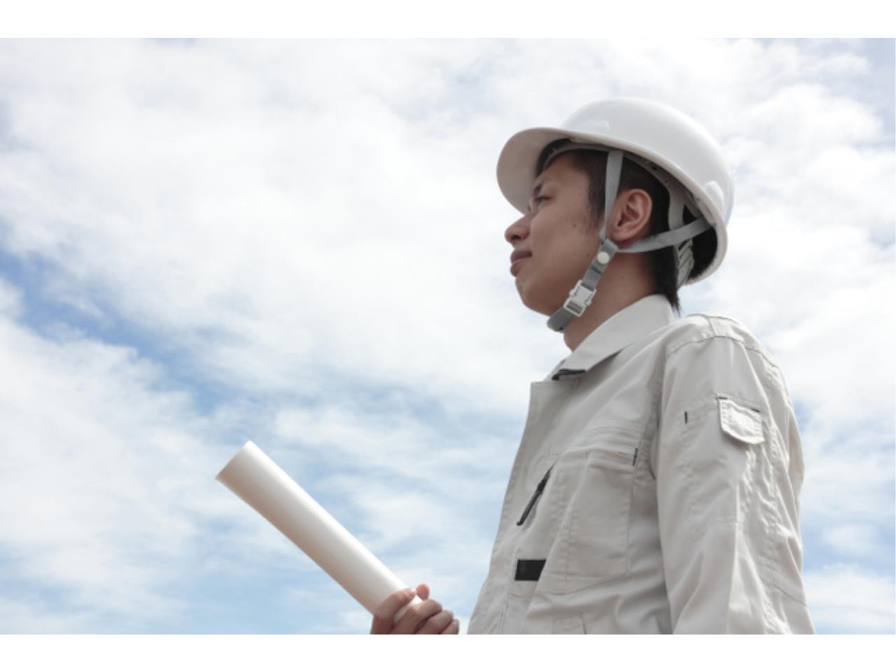 自動車部品メーカーでの工場内事務と作業スタッフ